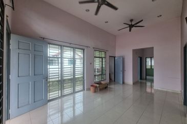 Jalan Makyong, Bandar Bukit Raja