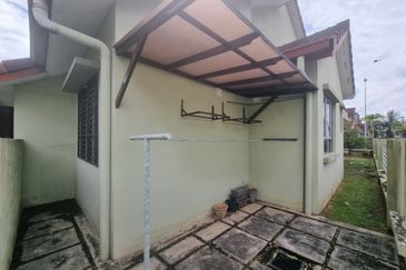 Jalan Makyong, Bandar Bukit Raja