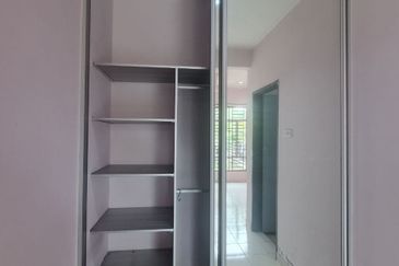 Jalan Makyong, Bandar Bukit Raja