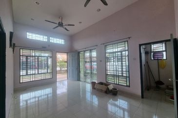 Jalan Makyong, Bandar Bukit Raja