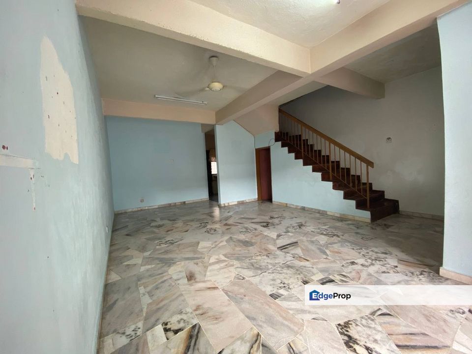 Seri Kembangan Taman Desa Serdang Double Storey Terrace House For Sale, Selangor, Seri Kembangan