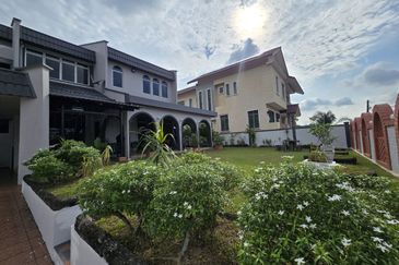 Seksyen 11, Shah Alam