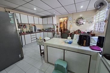 Seksyen 11, Shah Alam