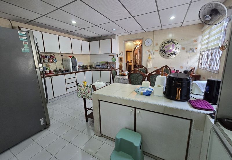 Seksyen 11, Shah Alam