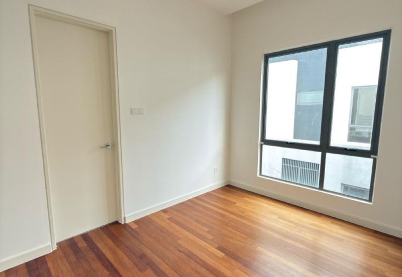 Broadleaf Residences, Hometree