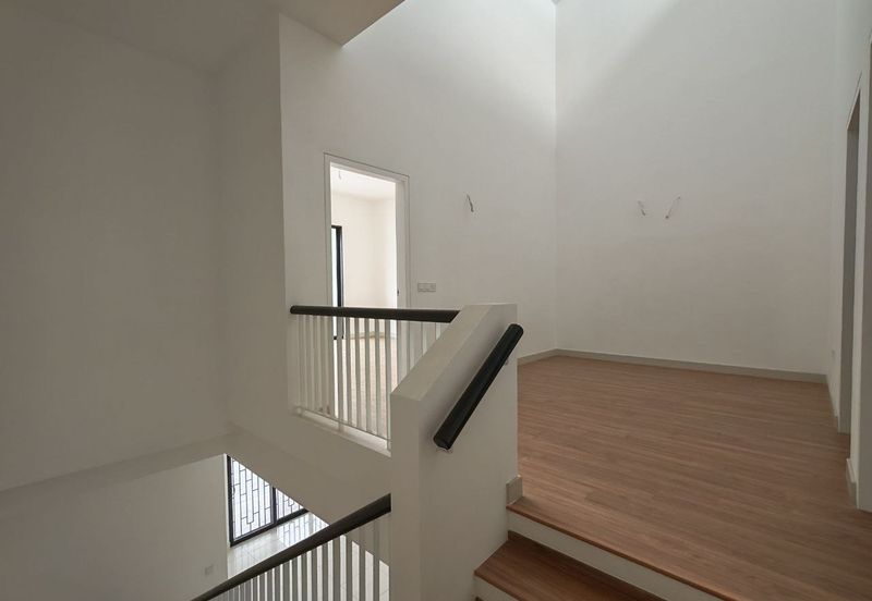 Elmina Green Three @ City of Elmina