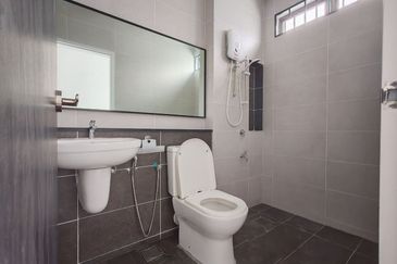 Elmina Green Three @ City of Elmina