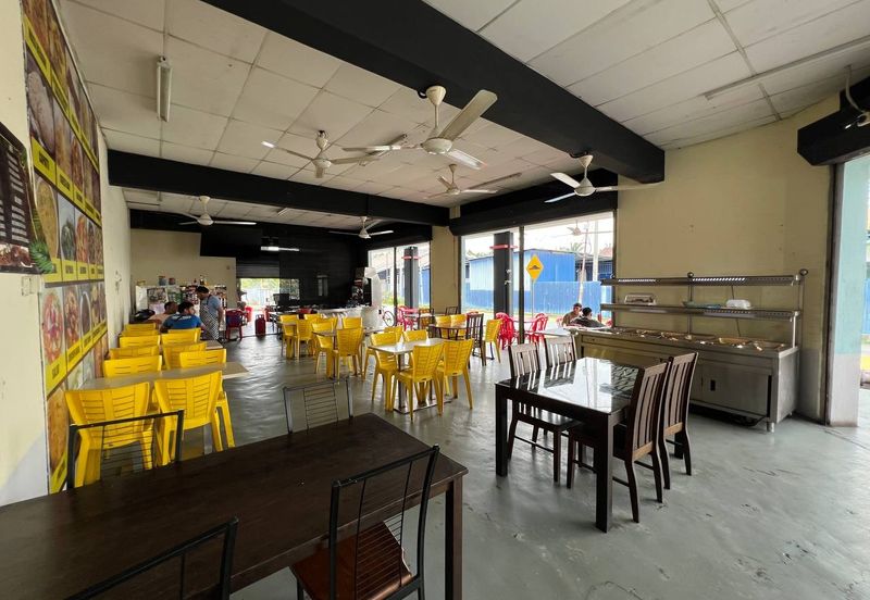 BANTING KANCHONG DARAT CORNER LOT SINGLE STOREY SHOPLOT FOR SALE