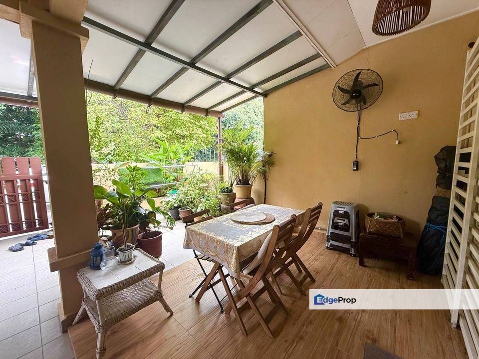 KLANG BANDAR BUKIT RAJA JALAN ZAPIN 1.5 STOREY TERRACE HOUSE FOR SALE, Selangor, Klang