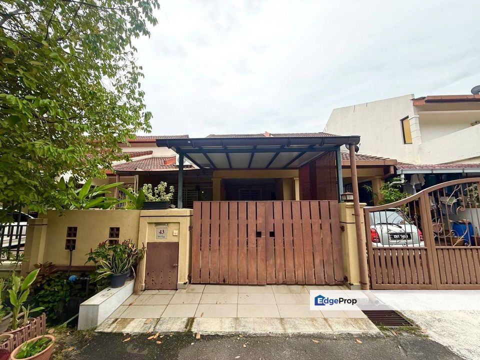 KLANG BANDAR BUKIT RAJA JALAN ZAPIN 1.5 STOREY TERRACE HOUSE FOR SALE, Selangor, Klang