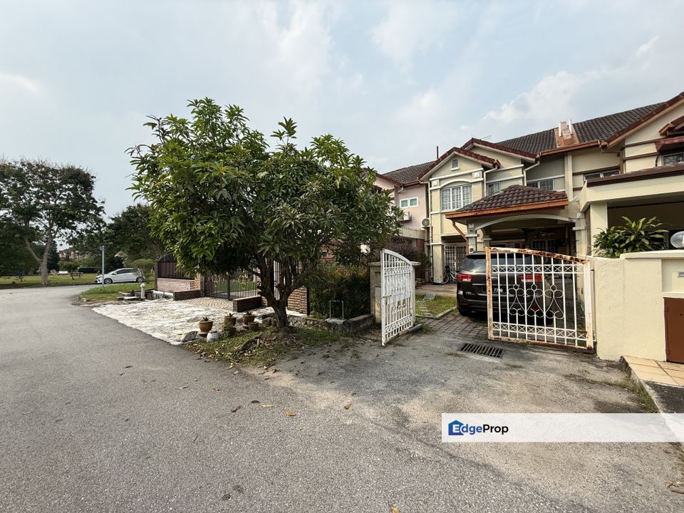 SUBANG JAYA PUTRA HEIGHT PUTRA BAHAGIA SEKSYEN 8 DOUBLE STOREY TERRACE HOUSE FOR SALE, Selangor, Putra Heights