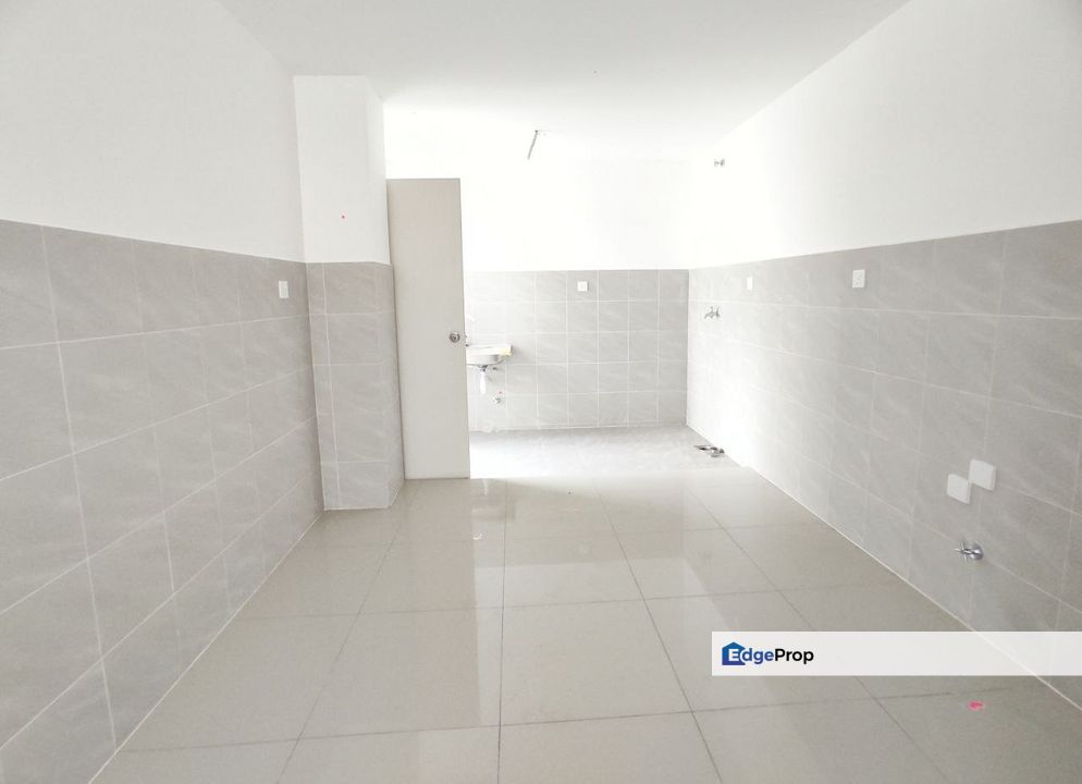 BANGI SETIA ALAM SARI CARESSA SEMI D CLUSTER DOUBLE STOREY HOUSE FOR SALE, Selangor, Bangi