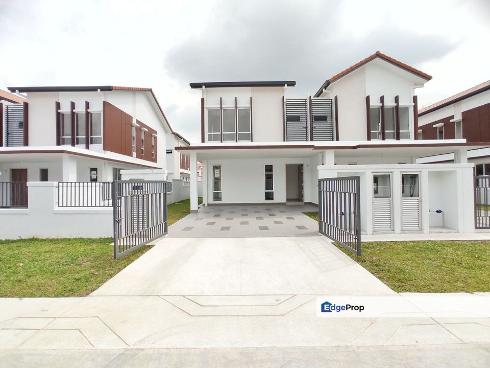 BANGI SETIA ALAM SARI CARESSA SEMI D CLUSTER DOUBLE STOREY HOUSE FOR SALE, Selangor, Bangi