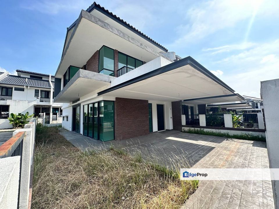 SHAH ALAM ELMINA VALLEY 4 ENDLOT DOUBLE STOREY TERRACE ELMINA HOUSE FOR SALE, Selangor, Shah Alam