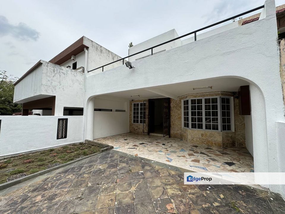 SUBANG JAYA SS 12 DOUBLE STOREY TERRACE FACING OPEN HOUSE FOR SALE, Selangor, Subang Jaya