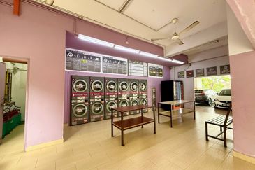 SHOP LOT AT VISTA MILLENIUM CONDOMINIUM PUCHONG PERDANA FOR SALE