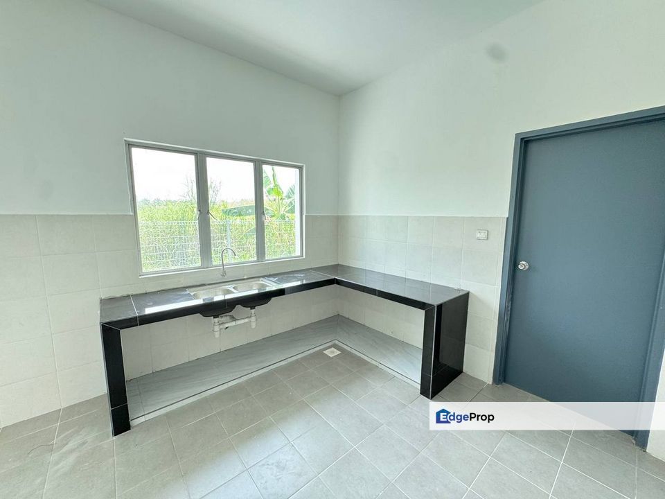 Seksyen 29 Kampung Lombong Shah Alam Single Storey Semi Detached House For Sale, Selangor, Shah Alam