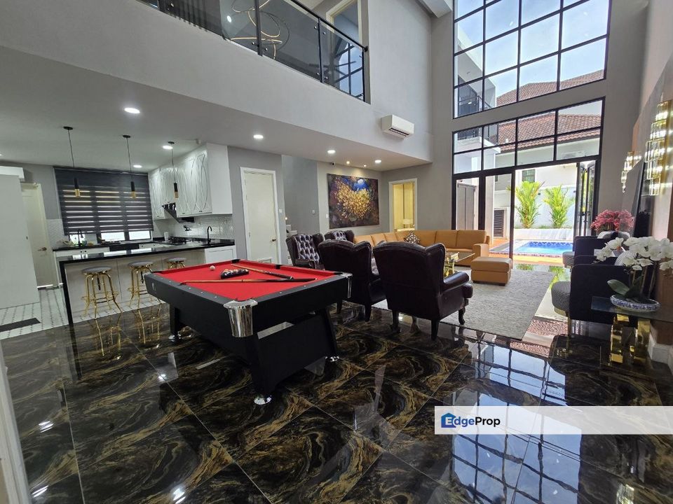 MELAKA AYER KEROH HANG TUAH JAYA TAMAN TASIK UTAMA DOUBLE STOREY BUNGALOW HOUSE FOR SALE, Melaka, Ayer Keroh