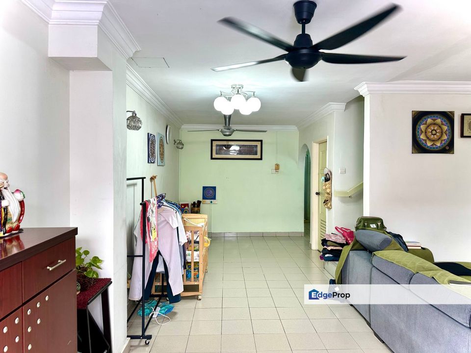 SHAH ALAM SEKSYEN 27 TAMAN BUNGA NEGARA DOUBLE STOREY TERRACE HOUSE FOR SALE, Selangor, Shah Alam