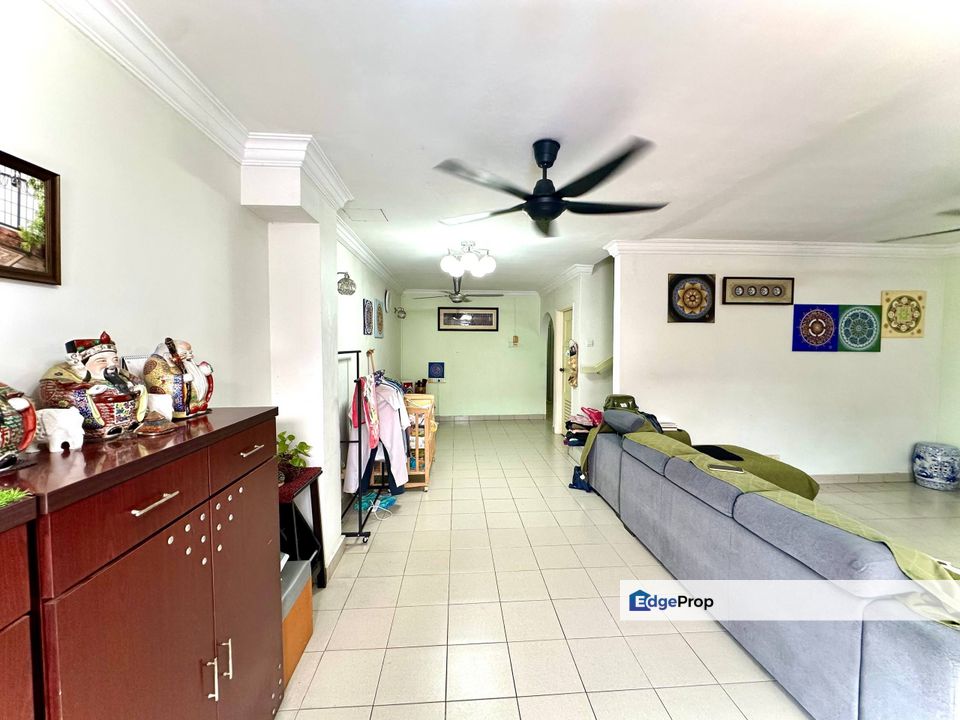 SHAH ALAM SEKSYEN 27 TAMAN BUNGA NEGARA DOUBLE STOREY TERRACE HOUSE FOR SALE, Selangor, Shah Alam