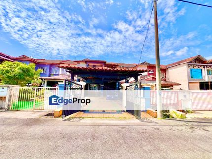 KLANG KAMPUNG DELEK TAMAN SERI DELEK RENOVATED DOUBLE STOREY HOUSE FOR SALE, Selangor, Klang