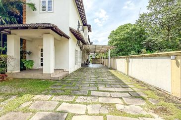 Seksyen 8, Kota Damansara