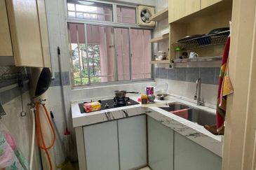 Seri Maya Condominium