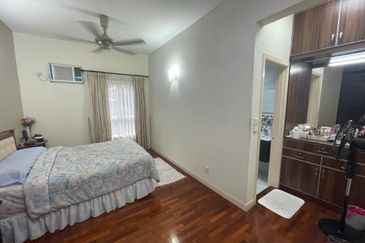 Seri Maya Condominium