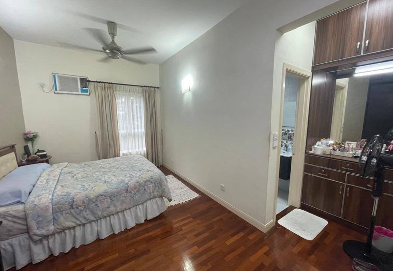 Seri Maya Condominium