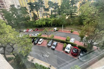 Seri Maya Condominium