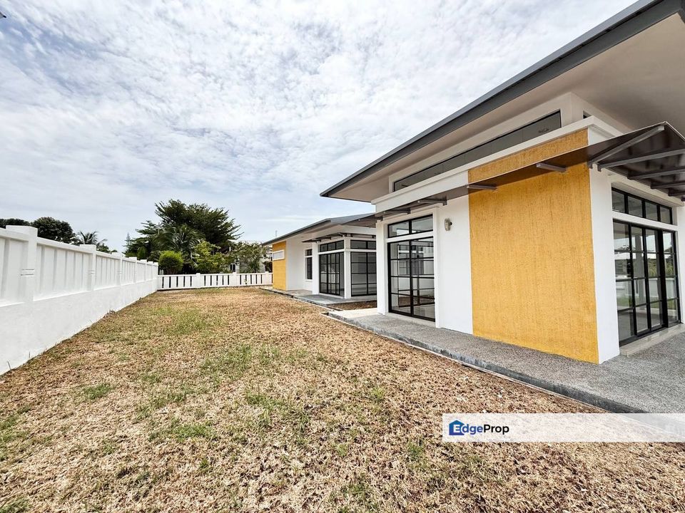 NEGERI SEMBILAN BANDAR BARU ENSTEK LABU SINGLE STOREY BUNGALOW HOUSE FOR SALE, Negeri Sembilan, Labu