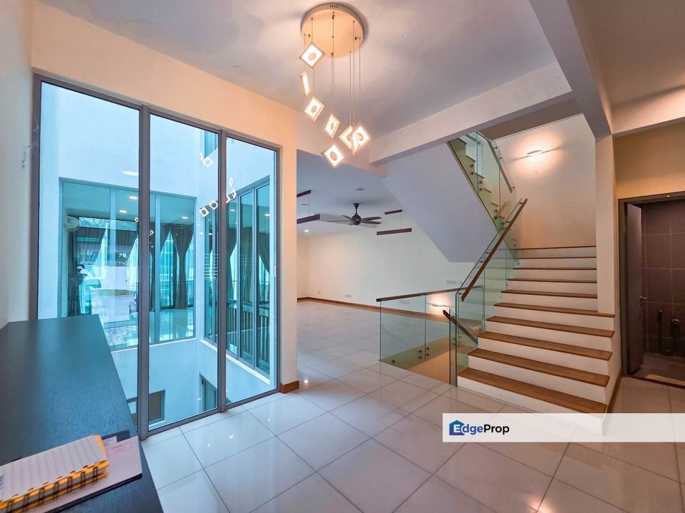 CYBERJAYA SYMPHONY HILLS SCHUMANN SUPERLINK HOUSE FOR SALE, Selangor, Cyberjaya