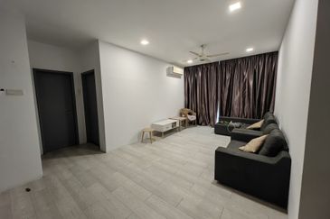 Lake Front Residence Condominium, Cyberjaya 💥💰 For Sale Ready To Move In Unit Cyberjaya💥💰