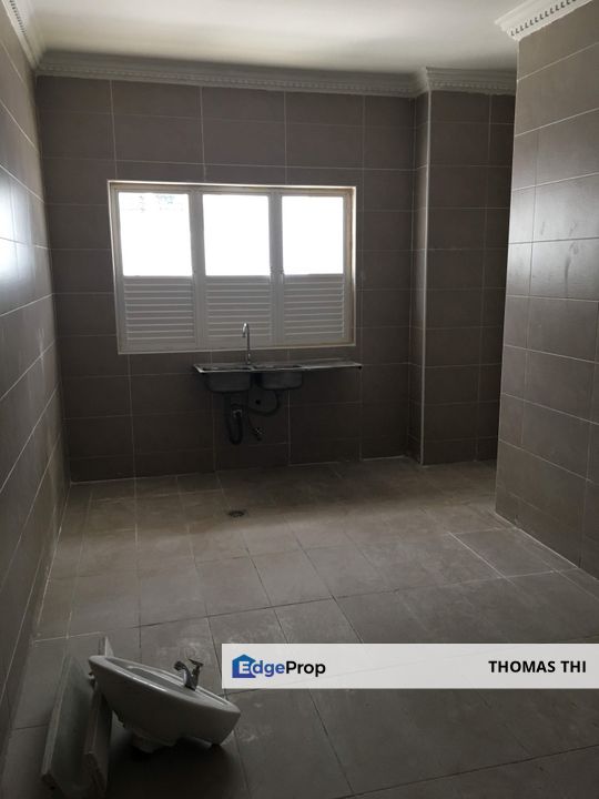 Setia Alam Anjong Sari 3 Storey House for Sale, Selangor, Shah Alam