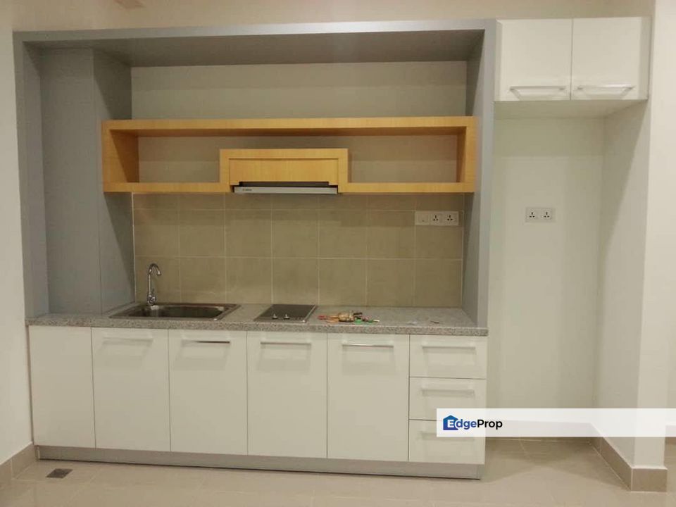 Shaftsbury Square Soho Cyberjaya Basic Unit, Selangor, Cyberjaya