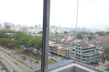 E-Tiara Serviced Apartment