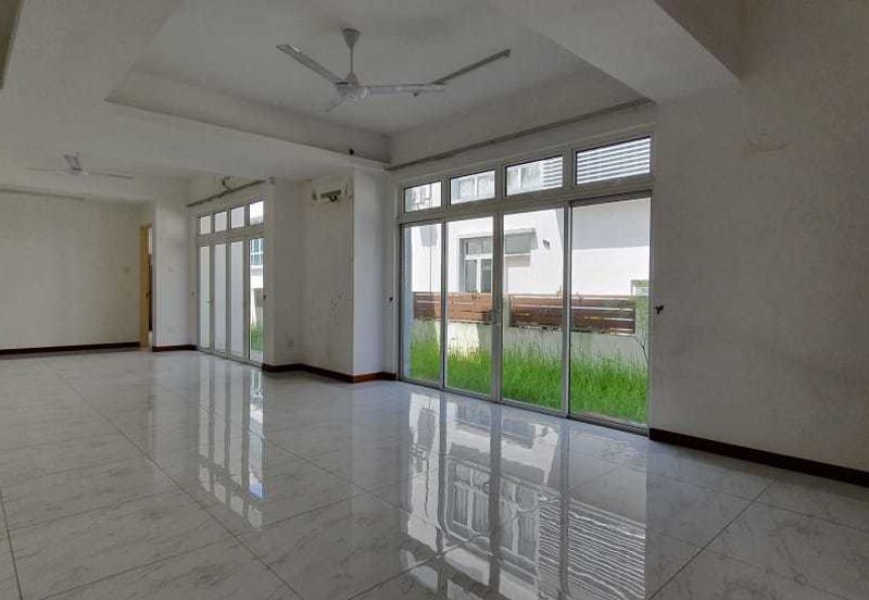 Casa Idaman, Setia Alam