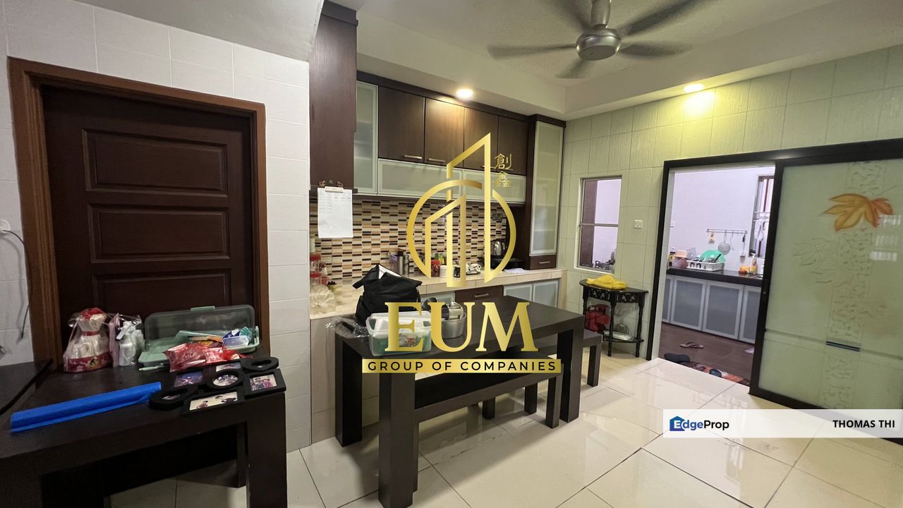 Klang Aman Perdana Renovated Semi D for Sale , Selangor, Klang