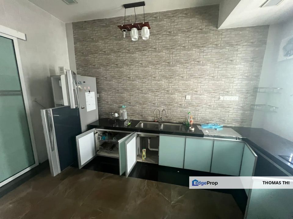 Bukit Raja Lakeside 2.5 Storey Super Link House for Rent, Selangor, Klang