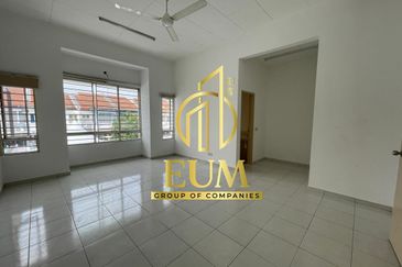 Persiaran Setia Indah