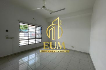 Persiaran Setia Indah