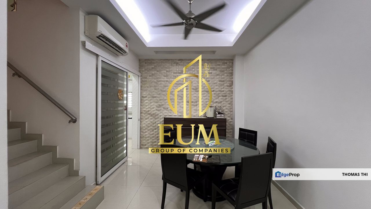 Klang Batu Belah Fully Furnished & Renovated 3 Storey Terrace House for Rent, Selangor, Klang