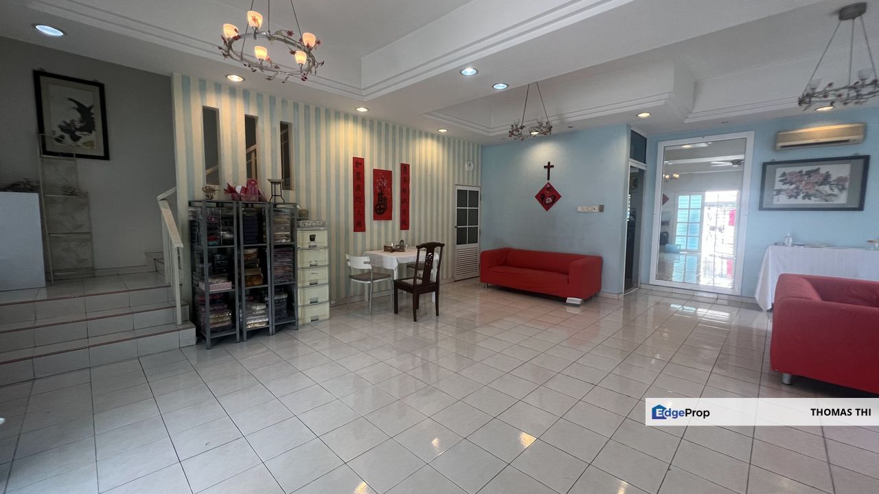 Klang Batu Belah 2 Storey Semi D Renovated House for Sale , Selangor, Klang