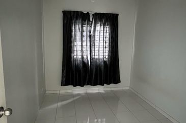 Jalan Setia Permai U13/43F