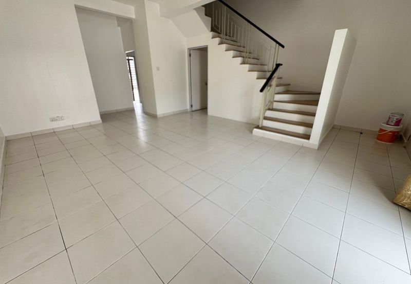 Bandar Bukit Raja Saron 2 Storey Terrace House