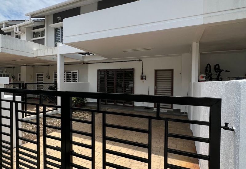 Bandar Bukit Raja Saron 2 Storey Terrace House