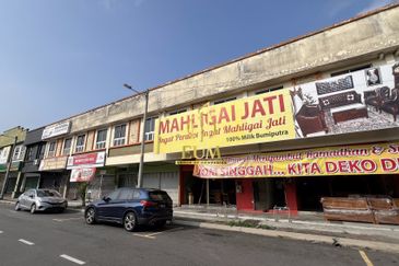 Kuala Selangor, Bukit Rotan, Assam Jawa 2 Storey Terrace Shop for Sale