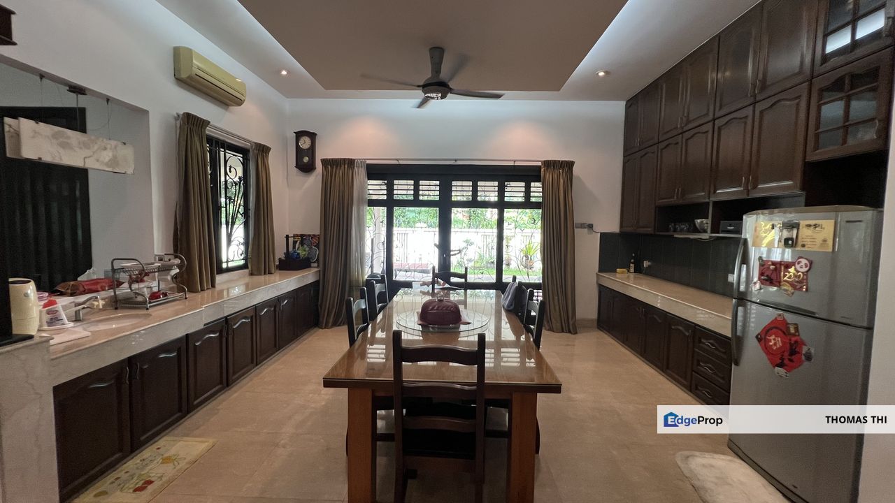 Klang Teluk Pulai 2 Storey Renovated Bungalow House for Sale, Selangor, Klang