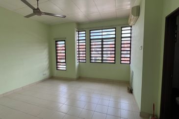 Jalan Makyong, Bandar Bukit Raja