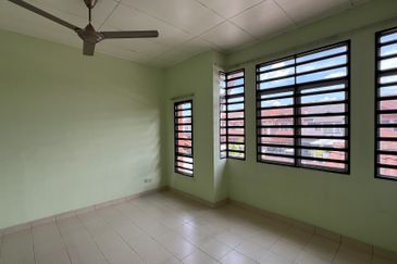 Jalan Makyong, Bandar Bukit Raja